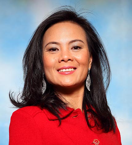 Prof. Thuc-Quyen Nguyen