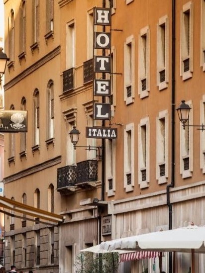 https://www.hotelitaliacagliari.com/